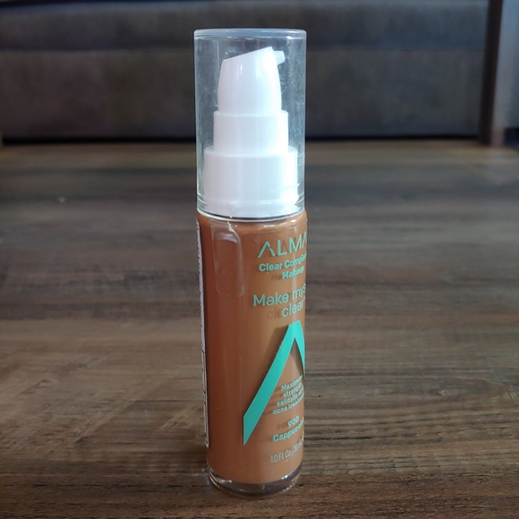 NWT Almay Makeup Bundle! - Picture 4 of 7